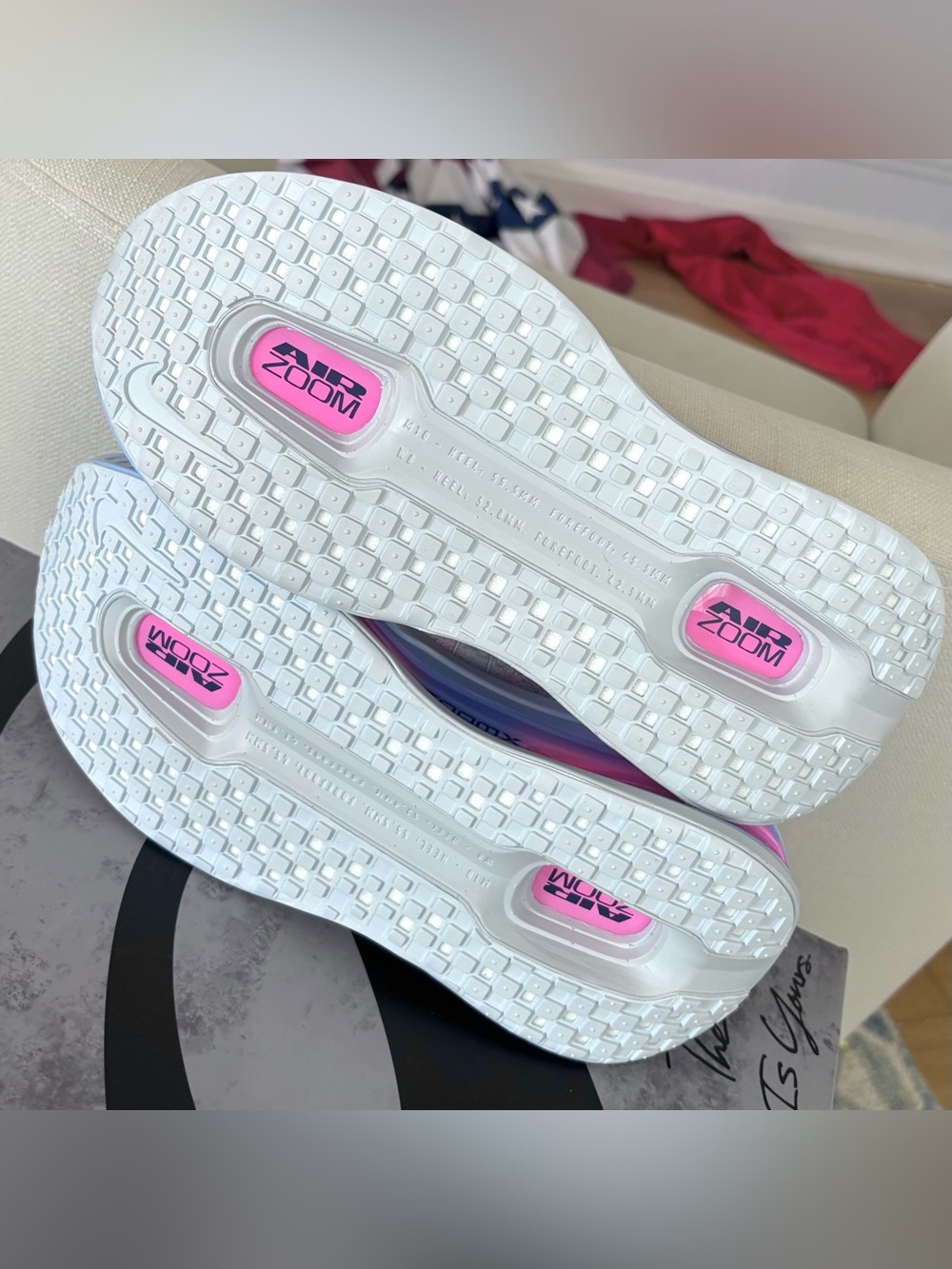 Nike Vomero Premium Blue Tint Pink Women’s Size 7 HM5973-400 Running Shoes - Picture 7 of 10